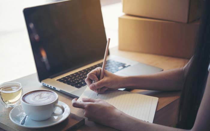 Write to courier and shipping services in USA